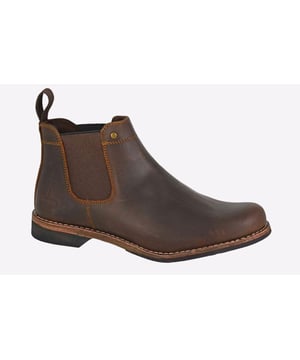 These Woodland Oslo leather Chelsea boots deliver a practical everyday wear for formal or casual outfits. Crafted with premium leathers for added durability, twin elasticated side gussets and a heel pull tab for an easy slip on/off wear and a slim durable outsole with a slight heel for added traction and sophistication to your outfit making these Woodland Chelsea boots top of the list for any mans footwear collection. 
- Premium leather upper
 - Elasticated side gussets
 - Heel pull tab for easy on/off wear
 - Padded comfort insole
 - Durable grippy rubber outsole