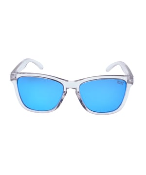 Must Have unisex sunglasses with a square design and polycarbonate frame, perfect for a modern and long-lasting style.

 Equipped with UV 400 protection polarized lenses, they block 100% of UVA and UVB rays, providing clear vision and reducing glare in bright environments.

 Its square shape provides a contemporary and versatile touch that complements any look.

 They include the Must Have logo engraved on the temples and on one of the lenses, adding a distinctive detail.

 They come with a soft cleaning cloth to keep your lenses spotless and a protective case to store them safely.

 Perfect for complementing any look, these glasses are ideal for those looking for protection and style in one piece.