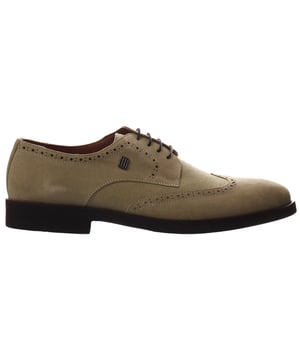 Hecho a mano con una parte superior de cuero de gamuza azul premium, estos zapatos con cordones ofrecen un aspecto elegante y sofisticado que eleva sin esfuerzo su atuendo.
El diseño de cordones proporciona un ajuste seguro y ajustable, lo que le permite personalizar la opresión a su preferencia al tiempo que garantiza el máximo soporte y estabilidad.
El lujoso material de cuero de gamuza agrega un toque de elegancia y refinamiento a estos zapatos, lo que los hace adecuados para ocasiones casuales y semiformales.
Con su construcción duradera y su artesanía de alta calidad, estos zapatos están construidos para resistir las demandas del uso diario, proporcionando durabilidad y comodidad duradera.
Con una plantilla acolchada, estos zapatos ofrecen un comodidad excepcional, reduciendo la fatiga y permitiéndole permanecer de pie todo el día con facilidad.
La suela resistente proporciona una tracción y agarre confiables, haciendo que estos zapatos sean adecuados para varias superficies y garantizando pasos seguros donde quiera que vaya.
Ya sea que se esté vistiendo para salir de noche, asistir a un evento social o simplemente quiera agregar un toque de sofisticación a su atuendo diario.
Experimente la combinación de estilo atemporal, materiales premium y una comodidad superior con estos notables zapatos para hombres.