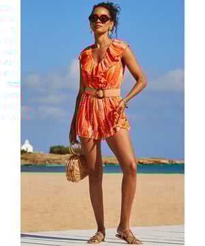 Bring the sunshine straight into your wardrobe
Made-to-flatter wrap front
Elasticated waist ensures a comfortable fit
Playful ruffle trim, sexy low back - it's all in the details
Always on-trend tie dye
Looks best worn with sunnies and an Aperol Spritz