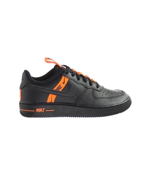 Nike Air Shoes proporcionará a su hijo la máxima comodidad y amortiguación. ¡Con el innovador cojín de aire comprimido, los pies, los músculos y las articulaciones están protegidos!