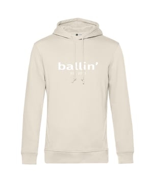 Sudadera con capucha para hombre de la marca Ballin Est. 2013. Las sudaderas con capucha de Ballin Est. 2013 están hechas de 80% algodón orgánico y 20% algodón de poliéster reciclado, y tienen un corte regular. El suave algodón proporciona una gran comodidad.  Nombre del modelo: Basic HoodieCategoría: sudadera con capucha para hombreMateriales: algodón orgánico, poliéster recicladoColor: crudo
