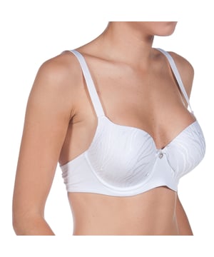 Underwired bra with Norma padding in white. 
 A comfortable and feminine garment ideal for the day-to-day of women. 
 White color 

 Composition: 
 56% Polyamide. 8% Elastane. 36% Polyester. 

 Care: 
 Hand wash with cold water. 
 Use neutral soap. 
 Do not use bleach. 
 Rinse without twisting. 
 Iron only non-elastic parts.