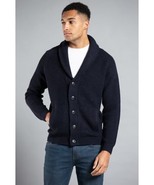 This cardigan from Tokyo Laundry is the perfect addition to any wardrobe. This cardigan features a shawl neck detail and chunky button-up fastening, with elasticated ribbed detailing on the cuffs and hem, and two front pockets. This cardigan is perfect for keeping you comfortable and warm.
