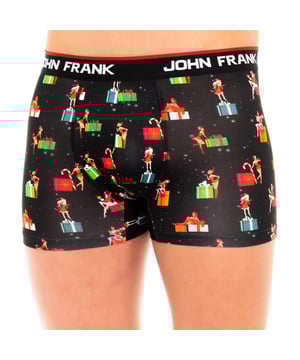 Boxer made of elastic cotton.
 Elastic rubber waistband, with the brand's name consecutively embroidered.
 Christmas print.
 Comfortable and breathable fabric.
 Anatomical front, with the ability to hold without squeezing.
 Seams seen in tone.
 Composition: 95% Cotton, 5% Elastane
 Care:
Wash at max temperature 40ºC.
 -Do not use bleach.
 -Supports dry cleaning.
 -Allows you to use a dryer.
 -Iron at max temperature. 130ºC.