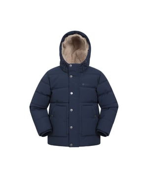 100% Polyester. Lining: Borg, Supersoft. Filling: Microfibre. Design: Logo, Quilted. Trim: Elastane, Polyester. Fabric Technology: DWR Finish, Insulating, PFC Free, Water Resistant. Chin Guard, Padded. Cuff: Elasticated, Ribbed. Neckline: Hooded, Standing Collar. Sleeve-Type: Long-Sleeved. Hood Features: Drawcord, Sew-On. Pockets: 2 Side Pockets, Buttoned. Fastening: Front Zip, Popper. Sustainability: Environmentally Friendly. 5-6 Years: 24 in. 7-8 Years: 26 in. 9-10 Years: 28.5 in. 11-12 Years: 30.5 in. 13 Years: 33 in.
