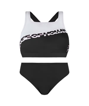 With a lightweight under bust band for support and drawstring briefs, this stunning two-piece is a great choice for fitness training. It's made from the new ECO Endurance+ fabric, which is 100% chlorine-resistant and quick-drying, and made from 50% recycled materials 
Material 100% polyester