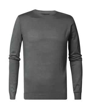 Fijn gebreide pullover met een ronde halslijn. Verkrijgbaar in verschillende kleuren. Als je tussen twee maten zit, kies dan de grotere maat. Fijn gebreide pullover Ronde halslijn 80% viscose, 20% nylon Het model is 186 cm lang en draagt maat L.