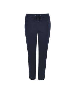 Bequeme lange Freizeithose von der Marke hajo. Interlock aus weichem Material-Mix - bügelfrei, atmungsaktiv, hautsympathisch. Einschubtaschen und Kordelzug.