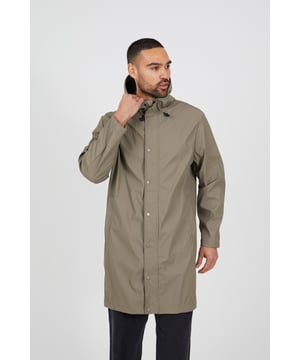 Designed for practicality this parka style jacket from Brave Soul is crafted from durable rubberised fabric, offering weather protection while maintaining a modern, sleek look. Featuring a popper fastening for added convenience and secure closure, and two lower pockets, perfect for storing your essentials. Shop now and elevate your outerwear game with this must-have coat. Model wears UK size M.
