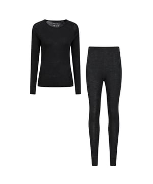 80% Merino Wool, 20% Polyester. Design: Plain. Sleeve-Type: Long-Sleeved. Neckline: Round Neck. Fabric Technology: Anti-Bacterial, Heat Retention, High Warmth, Isotherm, Moisture Wicking, Quick Dry. Fastening: Pull-On. Woven Label. Contents: 1 Bottoms, 1 Top. 180gsm. 6 UK: 33 in. 8 UK: 34 in. 10 UK: 35 in. 12 UK: 37 in. 14 UK: 39 in. 20 UK: 47 in. 22 UK: 50 in. 24 UK: 52 in. 26 UK: 54 in. 18 UK: 44 in. 16 UK: 41 in.