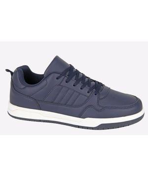 Be sure to get a stand out statement style with these must have Hawk trainers from Dek. Designed for comfort and style fit for any outfit.- Synthetic upper- Full lace closure- Padded heel and ankle collar- Heel pull tab for easy on / off wear- Cushioned footbed- Durable rubber outsole- Dek branding