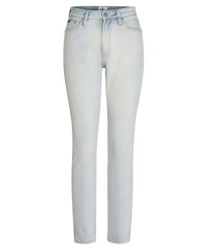 99% algodón, 1% elastano; Vaqueros Calvin Klein Jeans; Modelo: ZW0ZW010951AK; Mano de obra de alta calidad; Estilo de 5 bolsillos; Ajustado; Alto Pacto; botón, cremallera; Detalles del logotipo de Calvin Klein Jeans