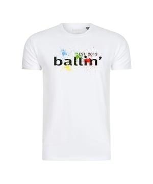 Camiseta de hombre de la marca Ballin Est. 2013. Estas camisetas de Ballin Est. 2013 están hechas de 100% algodón y tienen un corte regular. El suave algodón proporciona una gran comodidad.  Nombre del modelo: Paint Splatter TeeCategoría: camiseta de hombreMateriales: algodónColor: blanco