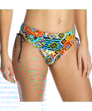 Women's high-waisted bikini panties W240956.

 They have adjustable ties or straps on the sides of the hips.
 The classic cut is flattering for different body types.
 Completely lined.
 These classic swim briefs are a versatile and practical option for the beach and pool.

 Cutting-edge fabric with high shaping power, high resistance to chlorine, tanning creams and oils and excellent moisture absorption properties.
 Composition: Outer lining: 80% Polyamide, 20% Elastane.
 Inner lining: 84% Polyester, 16% Elastane.
 Care:
Handwash.
 Do not use bleach.
 Do not use dryer.
 Do not iron.
 Do not dry clean.
 Do not squeeze.