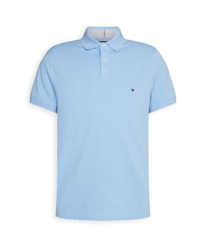 Herren-Poloshirt der Marke Tommy Hilfiger. Die Polos von Tommy Hilfiger sind aus Bio-Baumwolle und Elastan gefertigt und haben eine normale Passform. Die weiche Baumwolle sorgt für hohen Tragekomfort. Das Elastan sorgt für eine feine Dehnung des Stoffes.  Marke: Tommy HilfigerModellname: 1985 Regular PoloKategorie: Herren-PolosMaterialien: Bio-Baumwolle, ElastanFarbe: blau