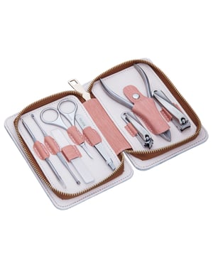 SPECIFICATIES: 8-delige set, Chirurgisch RVS gereedschap; INBEGREPEN: Heavy-duty reisetui met ritssluiting, nagelknipper, teennagelknipper, nagelriemtang, nagelvijl, neusgat + wenkbrauwschaar, oorprikker, lancet, pincet