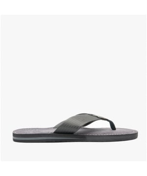 Barbour TOEMAN Mens Flip Flops Black

 Upper Material: Nylon/Microfibre

Lining Material: Nylon

Sole Material: Synthetic

Closure/Fastening: Slip-On

Features: Lightweight,Comfort

Shoe Width: Regular

Item Weight: 0.2 KG

Heel Height: Flat (Under 2.5cm)

Sandal Style: Sandals

Gift Boxed: No
Product Code: MBS0007BK11