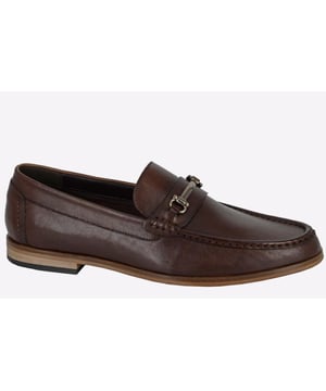 These Burnham shoes from Roamers have been designed and engineered to give you a must have stylish look that is perfect to partner with any dress or formal wear
- Leather upper
- Slip-On fit
- Buckle details
- Slight raised heel 
- Durable rubber outsole