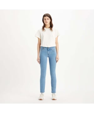 Womens Levis 712 Slim Snatched Jeans in denim.- 5-pocket construction. - Zip fly and button fastening.- Branded leather patch at rear waist.- Supersoft stretch.- Mid rise.- Slim through hip and thigh.- 70% Lyocell  10% Cotton  10% Polyester  8% Elastomultiester  2% Elastane.- Ref: A70700000