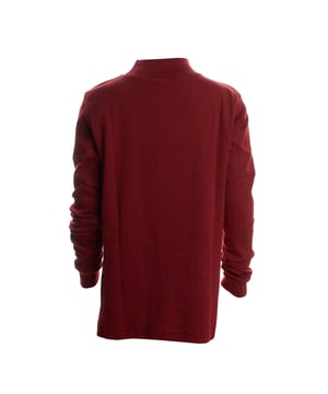 Unisex Boys and Girls Half Neck Long Sleeve T-Shirt.

 This comfortable and versatile long-sleeved t-shirt is perfect for little ones. Designed with a crew neck that offers extra coverage and a modern fit, it's ideal for everyday wear or special occasions.

 Unisex, it fits perfectly to boys and girls, offering a simple and elegant look.

 Made from a cotton-polyester blend, this t-shirt combines the natural softness of cotton with the durability of polyester, ensuring all-day comfort.

 Available in a wide range of solid colours, it is easy to match with any outfit. It also features cuffs on the sleeves, providing a firm fit and preventing the sleeves from slipping.

 An essential item for any child's wardrobe, practical and stylish!
 Composition: 50% Cotton, 50% Polyester
 Care:
- Wash at a maximum of 30ºC.
 - Use mild detergents.
 - Do not use bleach.
 - Dry at low temperature.
 - Iron at low temperature.