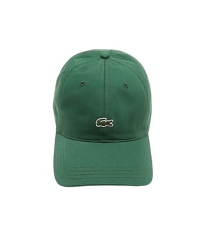 Vervollständigen Sie Ihren lässigen Look mit der zeitlosen Eleganz der Lacoste Unisex Basecap. Ausgestattet mit einem verstellbaren Riemen mit Schnalle für eine individuelle Passform und einem vorgeformten Schirm für optimalen Sonnenschutz. Das klassische Krokodil-Logo verleiht dieser Cap einen Hauch von Raffinesse. Perfekt für einen entspannten Tag im Freien oder als stilvolles Accessoire für Ihren Alltagslook.