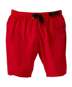 Moschino rode zwemshort, elastische tailleband, trekkoorden, metalen logo langs de tailleband, 100% polyester, gemaakt in China, zak rechts achter, merklogo, rode zwemkleding