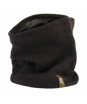 Wenn Sie viel zu tun haben oder aktiv sind, können Schals lästig sein und Rollkragen zu einschränkend - dann werden Sie einen Heat Holders 2,6 Tog Heatweaver Yarn Neck Warmer zu schätzen wissen. Dieser fabelhaft weiche, fabelhaft warm gefütterte, gestrickte Schlauch kann einfach übergezogen oder sogar über den Mund gezogen werden, um ihn zusätzlich zu bedecken. Die geformte Passform schmiegt sich ideal an Hals und Kinn an, um Zugluft fernzuhalten und vollständig zu isolieren. Der Heat Holders 2.6 Tog Heatweaver Yarn Neck Warmer ist aus feuchtigkeitsableitendem, atmungsaktivem Heat Holders Thermogarn gefertigt und mit Heatweaver-Isolierung gefüttert, einem plüschigen, pelzähnlichen Futter, das die Menge an warmer Luft, die an der Haut gehalten wird, effektiv maximiert.