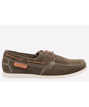 Mens summer boat shoe from Cotswold, Mitchledean is crafted with soft suede uppers, 2 eyelet lacing system for secure fit and memory foam footbed for added comfortSoft suede uppers2 eyelet lacing systemMemory foam footbed