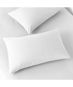 This hotel-quality pair of housewife pillowcases are created with a luxurious 200 thread count, 100% cotton percale fabric, perfect for those warmer months. Characterised by a matt finish and crisp look, these linens are both lightweight and breathable. Better yet, they are fully machine washable at 60 degrees and you can iron them on a warm setting to achieve that crisp hotel feel. Matching Paoletti 200 Thread Count flat and fitted sheets are also available to complete the look.