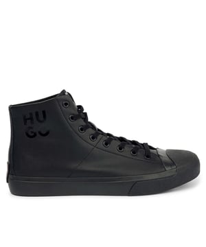 Mens HUGO Dyer Hi-Top Trainers in black.- HUGO sneaker.- Lace up construction.- Full leather high top upper design with logo in contrasting colour on the side.- HUGO red patch enriches the backtab.- Full vulcanized sole.- Ref: 50480732-001