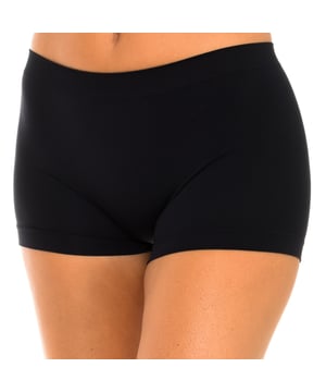 Nahtlose Damen-Boxershorts.
 Hergestellt aus weicher, nahtloser Mikrofaser.
 Maximaler Komfort, hervorragende Unterstützung und absolute Diskretion.
 Ohne Nähte.
 Zusammensetzung: 92% Polyamid, 8% Elasthan
 Pflege:
Pflege:
 - Bei einer Temperatur von maximal 30º waschen.
 - Kein Bleichmittel verwenden.
 - Keinen Trockner verwenden.
 - Nicht bügeln.
 - Nicht chemisch reinigen.