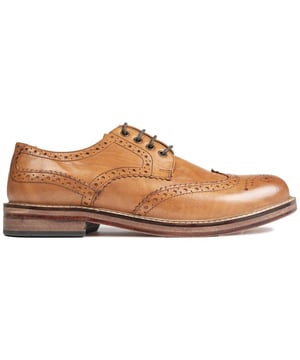 El zapato brogue SOLE Meath presenta parte superior y suela de cuero con detalles brogue clásicos y perforaciones.