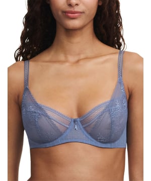 Passionata Maddie Half Cup Bra. With smooth cups, floral lace and hook and eye closure. The product is recommended hand-wash only.
