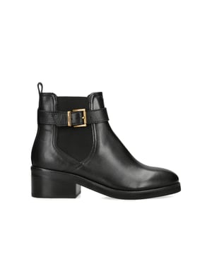 This pair of Kurt Geiger Highgate Chelsea Boots feature a smooth black leather upper. The ankle has an antiqued brass buckle fastening with branding. The ankle is elasticated for comfort.
