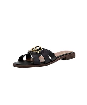 Claquette Guess Symo Damen Schwarz Leder. Authentischer Schuh der Marke Guess - Design im Streetwear/Sportswear-Stil von Guess - Guess für Damen, modisch, perfekt für den Alltag - Die schwarze Claquette von Guess lässt sich perfekt mit dem Rest Ihrer Garderobe kombinieren - Bequeme Lederqualität - Klassischer Riemen - Symo - Synthetisch.