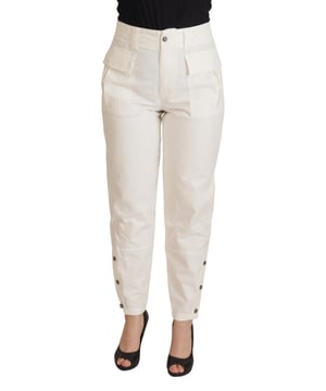 Pantalones 100% auténticos de Dolce & Gabbana  
Diseño de cintura alta  
Hechos en Italia  
Confeccionados con 98% algodón y 2% elastano  
Detalles de logotipo  
Color blanco  
Exclusivos y cómodos  
Material: 98% algodón 2% elastano