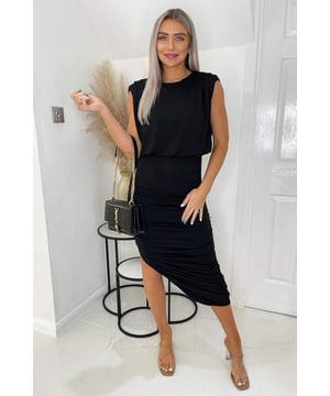Look and feel gorgeous in our Black Pleated Shoulder Sleeveless
Bodycon Dress. Featuring pleated shoulders, baggy top and a ruched
skirt.  Style with strappy heels and minimal jewellery to complete
the look.

Model wears: UK 8/ EU 36/ US 4
Model's height: 168cm/ 5'6"
Approx length from centre back to hem: 125cm 
Fabric composition: 95% Polyester 5% Elastane
Colour: Black
