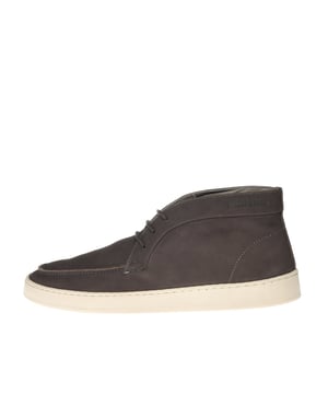Unser Leisten "Garry" wurde entwickelt, um den Anforderungen der heutigen Zeit an einen stilvollen und zeitlosen Sneaker gerecht zu werden. Ob klassischer, Tennis-, Retro- oder Slip-On-Style â“ die Passform und der Komfort dieses Sneakers begleiten seinen TrÃger mÃhelos in allen Lebenslagen. Ein perfekter Begleiter fÃr jede Gelegenheit, der Stil und FunktionalitÃt vereint.
