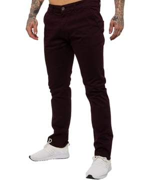 Disfruta del máximo confort y estilo con nuestros Pantalones Chinos de Ajuste Ceñido para Hombre de ENZO. Con una elegante abertura de cremallera, dos bolsillos delanteros, dos bolsillos traseros con ribete y el logotipo característico de la marca en la parte posterior de la cintura.