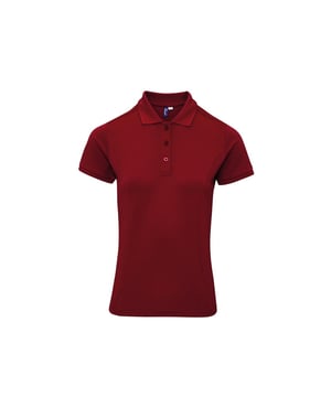 100% Polyester. Stof: Dubbele Piqué, Gebreid, Garen. Ontwerp: Eenvoudig. Halsuitsnijding: Gebreid, Geribd, Omgeslagen Kraag. Manchet: Gebreid, Geribd. Mouwtype: Korte mouwen. Hem: Tweelingnaaldsteek. Stoftechnologie: Coolchecker, CoolPlus, kreukherstellend, vochtafvoerend, sneldrogend, krimpvrij, ritsbestendig. Klep met 3 knopen, antibacterieel, zelfkleurende knopen, zijpanelen. Pasvorm: Plus. 185gsm. Duurzaamheid: Amfori, BSCI, REACH, Sedex, WRAP Gecertificeerd. Easy-Care.