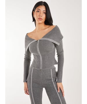 This Washed Rib Fold-over Cardigan is designed to pair with our Two Tone Rib Seam Detail Flares for an effortlessly cool look. A great addition to your wardrobe. You can also mix and match with our Two Tone Rib Midi Skirt and Two Tone Rib Corset Detail Top.