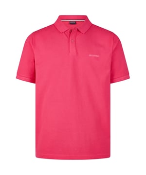 Erleben Sie den perfekten Mix aus klassischem Stil und hohem Tragekomfort mit dem Poloshirt von Daniel Hechter. Dieses Poloshirt ist ideal für Herren, die Wert auf Qualität und zeitloses Design legen. Der Polokragen mit einer Knopfleiste verleiht dem Shirt eine elegante Note, während die kurzen Ärmel für ein angenehmes Tragegefühl an warmen Tagen sorgen. Ein kleiner, dezenter Logostick auf der Brust rundet das Design stilvoll ab und sorgt für einen Hauch von Exklusivität.