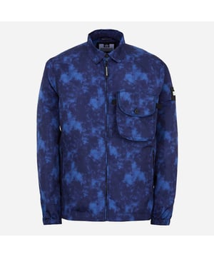 La chaqueta oxidada de los delincuentes para hombres de fin de semana es una chaqueta elegante y versátil que es perfecta para el uso diario. Está hecho de una mezcla de algodón suave y liviana que es perfecta para capas. La chaqueta tiene un ajuste relajado, un cierre completo de cremallera y un bolsillo de canguro, lo que lo convierte en una opción cómoda y práctica.

La chaqueta tiene un sorprendente esquema de color caqui y oxidado. La marina es un color neutro que es perfecto para combinar con otros colores, mientras que el color oxidado proporciona un toque de brillo. El esquema de color es perfecto para un aspecto informal, pero también se puede vestir para ocasiones más formales.

La chaqueta tiene un parche de logotipo de delincuente de fin de semana en el pecho. El logotipo es pequeño y discreto, por lo que no resta valor al aspecto general de la chaqueta.

La chaqueta es lavable a máquina, por lo que es fácil cuidar. También es una chaqueta relativamente asequible, por lo que es un buen valor para el precio.

En general, la chaqueta oxidada de los delincuentes de fin de semana es una gran opción para los hombres que buscan una chaqueta elegante y cómoda que sea perfecta para el uso diario. Es una buena opción para los hombres que desean un ajuste relajado y un cierre completo de cremallera.