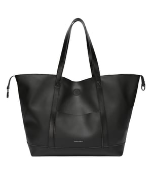 Never run out of room with the Maya oversized tote bag. Large enough to fit a laptop and your daily essentials it is the perfect grab-and-go style, making this the ideal tote bag for work, school or university.