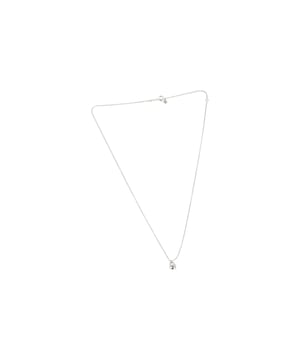 VINTAGE, RRP AS NEW
Say hello to effortless modern elegance with the Tiffany & Co HardWear Ball Pendant - a sleek accessory that's perfect for the stylish individual. With its timeless sterling silver ball, this pendant effortlessly combines simplicity and sophistication. Suspended on an elegant silver chain, it's the perfect addition to any outfit.

Tiffany & Co HardWear Ball Pendant in Sterling Silver
Color: Silver
Material: Sterling silver
Condition: Excellent
Signs of wear: No visible signs of wear
Size: One size
Measurements: Width: 2; Length: 500
SKU: 366543
