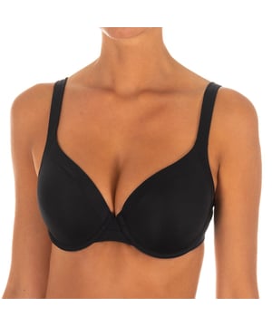 Beugelbeha.
 Cups met schuim.
 Verstelbare bandjes.
 Haak-en-oogsluiting met drie posities op de rug.
 Elastische zijkanten.
 Naden in toon zichtbaar.
 Samenstelling: 51% Polyester, 40% Polyamide, 9% Elastaan
 Onderhoud:
Wassen op max. 40º.
 - Niet bleken.
 - Niet in de droger.
 - Niet strijken.
 - Niet chemisch reinigen.