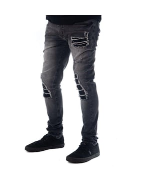 Skinny Fit Design: Tailored to provide a sleek and modern design, enhancing your urban style.
Ripped Details: Adds an edgy and distressed look, perfect for those who want to make a bold fashion statement.
Hip Hop Streetwear Inspired: Features a design influenced by hip-hop culture, adding a touch of urban flair to your outfit.
Wide Size Range: Available in sizes ranging from 28 Waist to 38 Waist, ensuring a perfect fit for every man.
Comfortable Construction: Designed to keep you comfortable while maintaining a fashionable appearance.