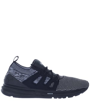 <p> • Lace-up, geen hak </ p> <p> • PUMA-logo aan de achterkant </ p> <p> • Kleur: zwart </ p>