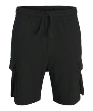 Diese Sweat-Shorts für Jungen kombinieren sportlichen Stil mit durchdachtem Design. Der Slim Fit sorgt für eine moderne, schmale Silhouette, während der elastische Bund und der Kordelzug für eine perfekte Passform sorgen. Aufgesetzte Beintaschen bieten nicht nur praktischen Stauraum, sondern verleihen den Shorts auch einen coolen Look. Eine zusätzliche Gesäßtasche rundet das funktionale Design ab. Der weiche Stoff verspricht hohen Tragekomfort, ideal für aktive Tage oder entspannte Stunden. Diese Shorts passen perfekt zu sportlichen oder lässigen Outfits und bieten dabei immer maximale Bewegungsfreiheit. Ob für Freizeit, Sport oder einen entspannten Tag zu Hause - diese Sweat-Shorts sind ein vielseitiger Begleiter!